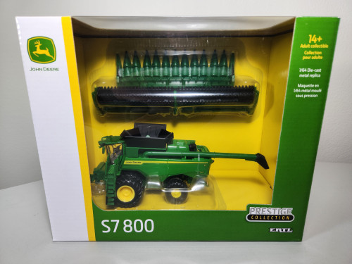 1:64 S7 800 Combine with Duals, Prestige Collection by Ertl