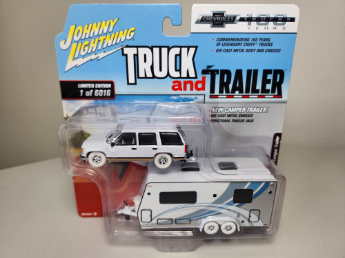 1:64 1997 Chevy Tahoe with Tandem Camper Trailer, White Lightning Chase Edition by Johnny Lightning