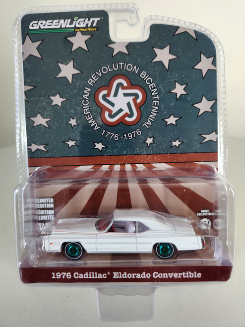1:64 Anniversary Collection Series 16 - 1976 Cadillac Eldorado Convertible (Top-Up) - Bicentennial Edition Green Machine