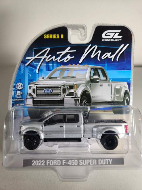 1:64 Auto Mall Series 8 - 2022 Ford F-450 Super Duty Dually - Iconic Silver (New Tooling)