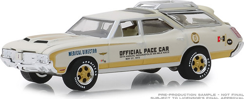1:64 1972 Oldsmobile Vista Cruiser 56th Annual Indianapolis 500 Mile Race Official Pace Car Medical Director (Hobby Exclusive)