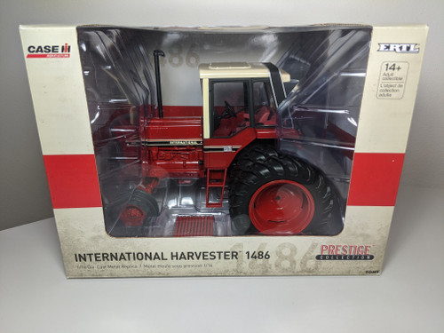 1:16 International 1486 Tri Stripe Diesel Tractor with Cab, Prestige Collection by Ertl