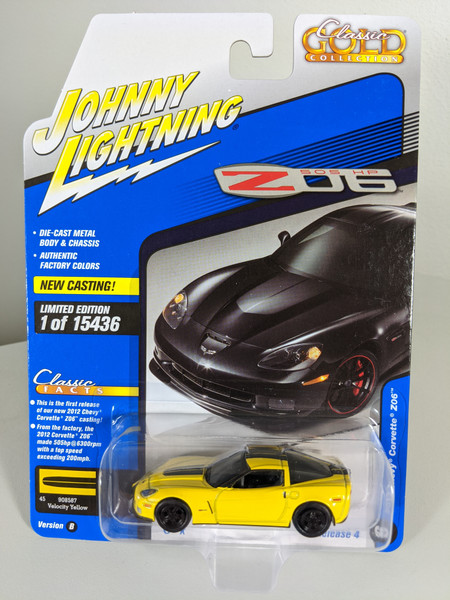 1:64 2012 Chevy Corvette Z06 Velocity Yellow by Auto World