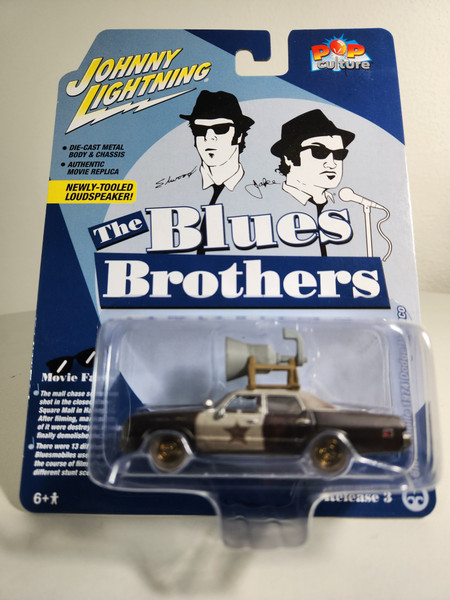 1:64 Bluesmobile 1974 Dodge Monaco Pop Culture Chase Edition by Johnny Lightning