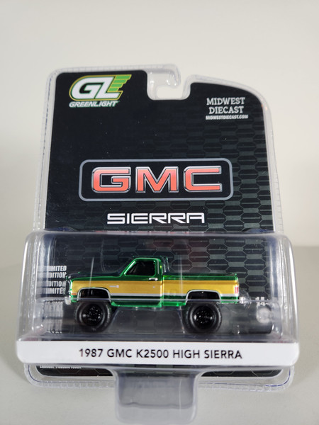 1:64 1987 GMC K2500 High Sierra 4x4 Square Body, Lifted, Green & Gold Chrome Chase Edition, Midwest Diecast Exclusive by GreenLight