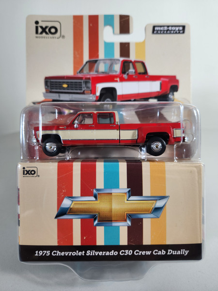 1:64 1975 Chevrolet Silverado C30 Crew Cab Dually, Square Body, Red & Tan, MC2-Toys Exclusive by IXO