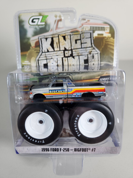 1:64 Kings of Crunch Series 5 - Bigfoot #7 - 1996 Ford F-250 Monster Truck Raw Body Chase Edition