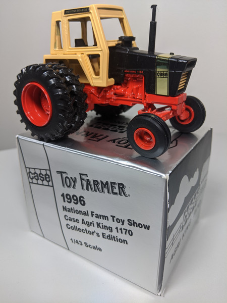 1:43 Case Agri King 1170 Diesel Tractor, Cab, Duals, Toy Farmer 1996 Edition