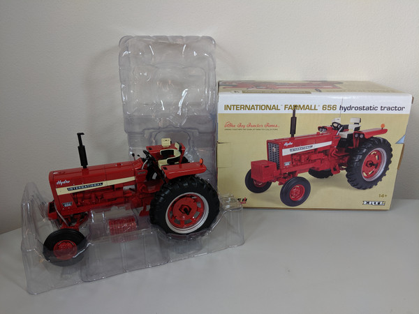 1:16 International Harvester Farmall 656 Hydro, Toy Tractor Times Edition