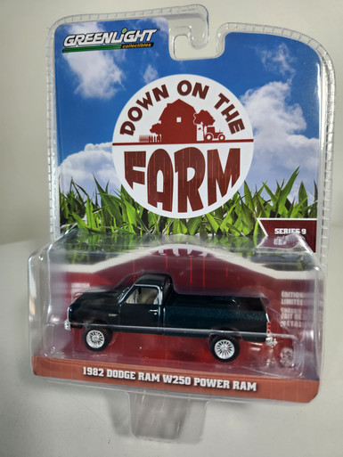 1:64 Down on the Farm Series 9 - 1982 Dodge Ram W250 Power Ram