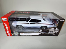 1:18 1970 Buick GSX, Apollo White by Auto World