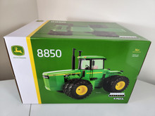 1:16 John Deere 8850 4WD Prestige Select #3 by Ertl