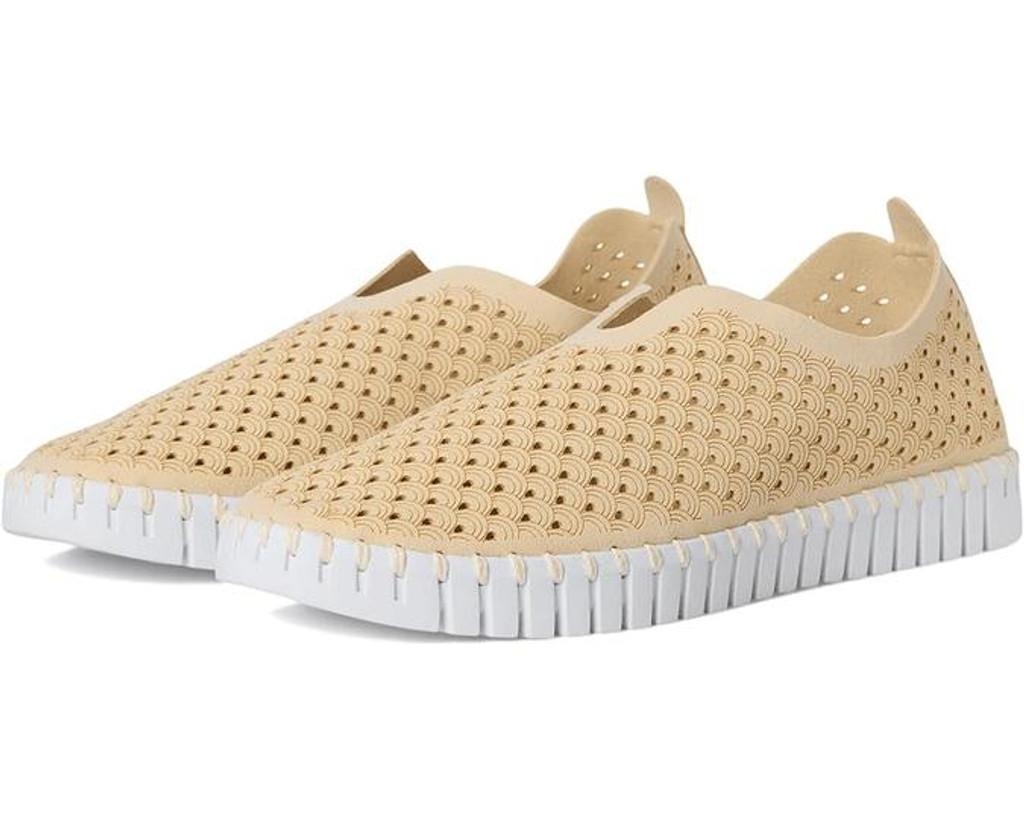 Ilse Jacobsen Tulip 139 – Slip-On Shoes for Women | Beach