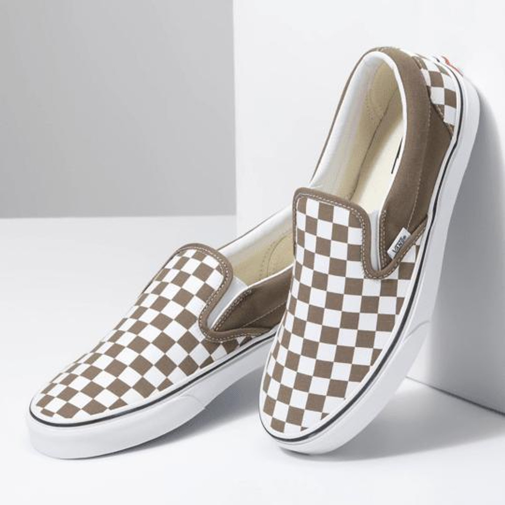  Vans Checkerboard Classic Slip Ons 