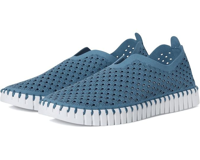 Ilse Jacobsen Tulip 139 – Slip-On Shoes for Women | Beach Necessities