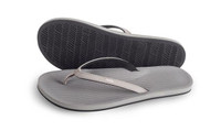 Indosole Womens ESSNTLS Flip Flops