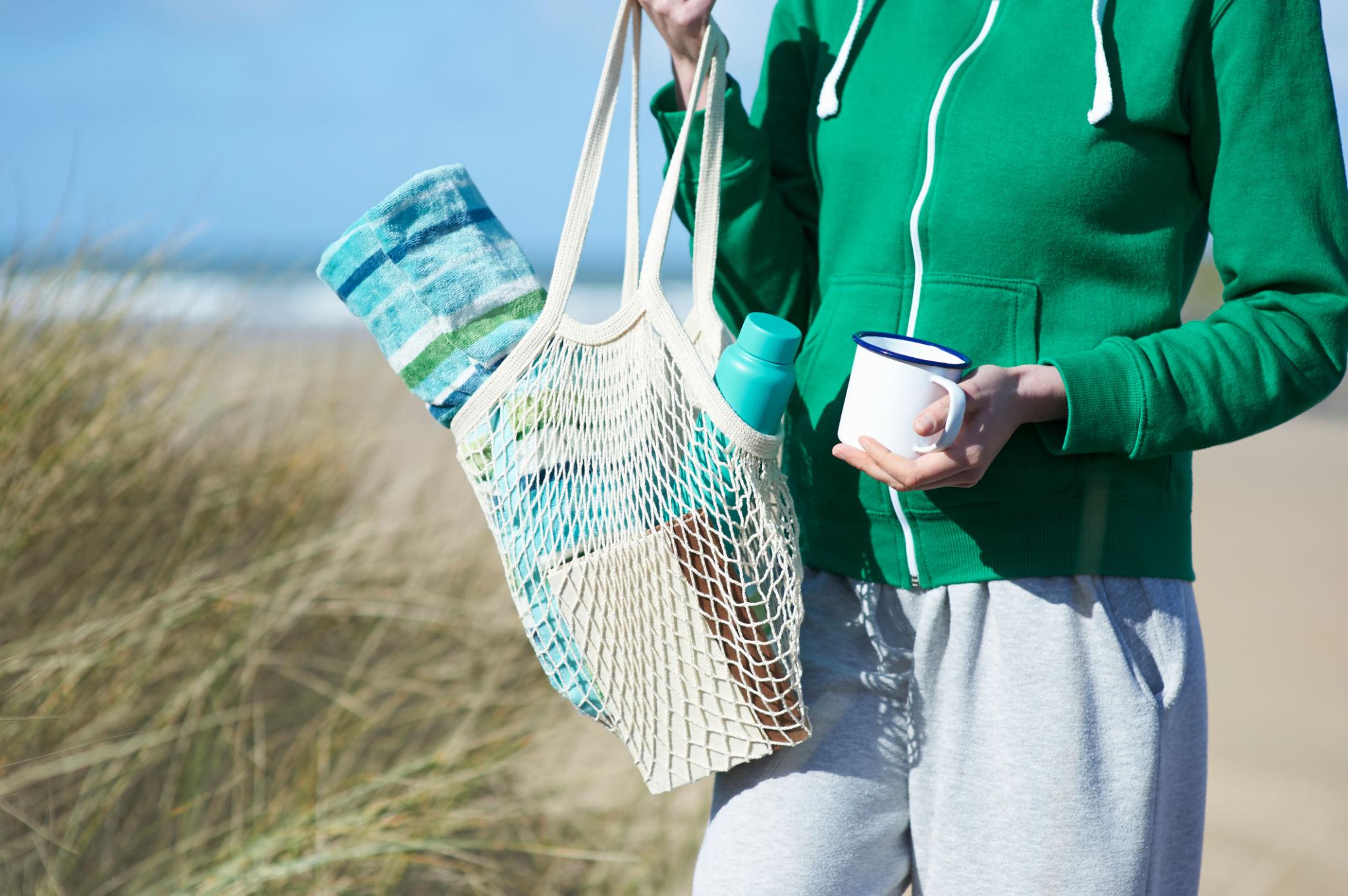 Best Gifts for Beach Lovers: Eco-Friendly Picks by Type