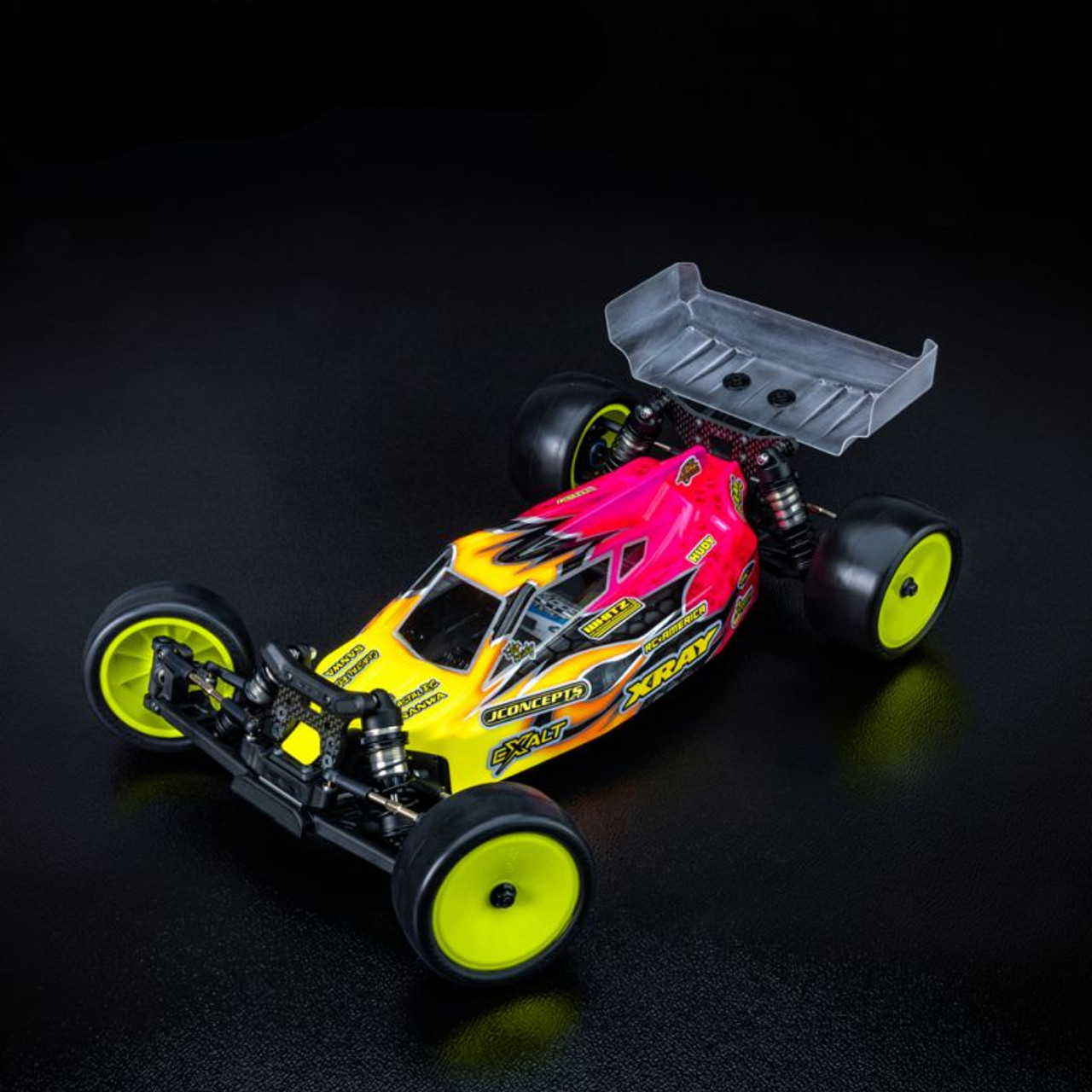 P2 - XRAY XB2 2025 Body, w/ Carpet / Turf / Dirt Wing