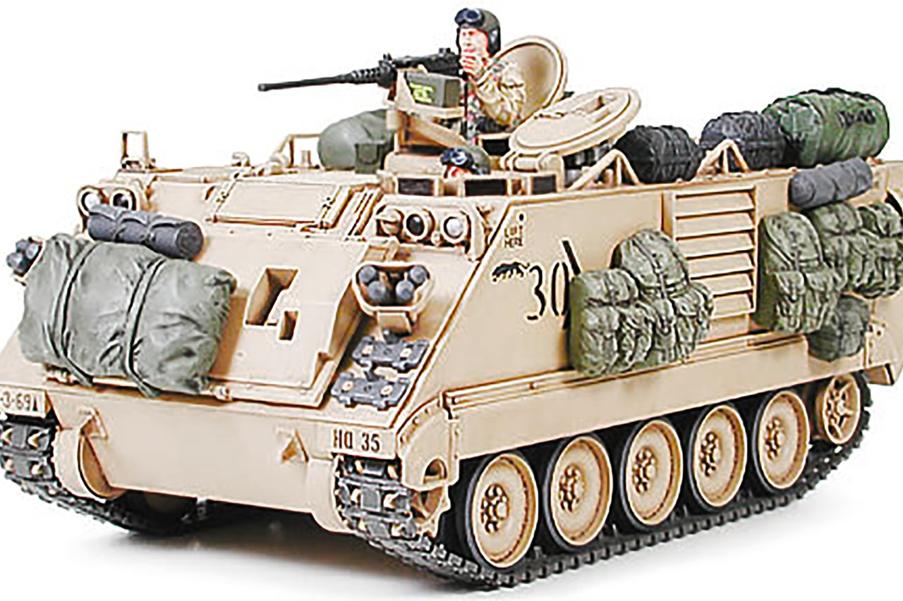 1/35 M113A2 Armored Person Carrier, Desert Version 1/35 M113A2 Armored Person Carrier, Desert Version