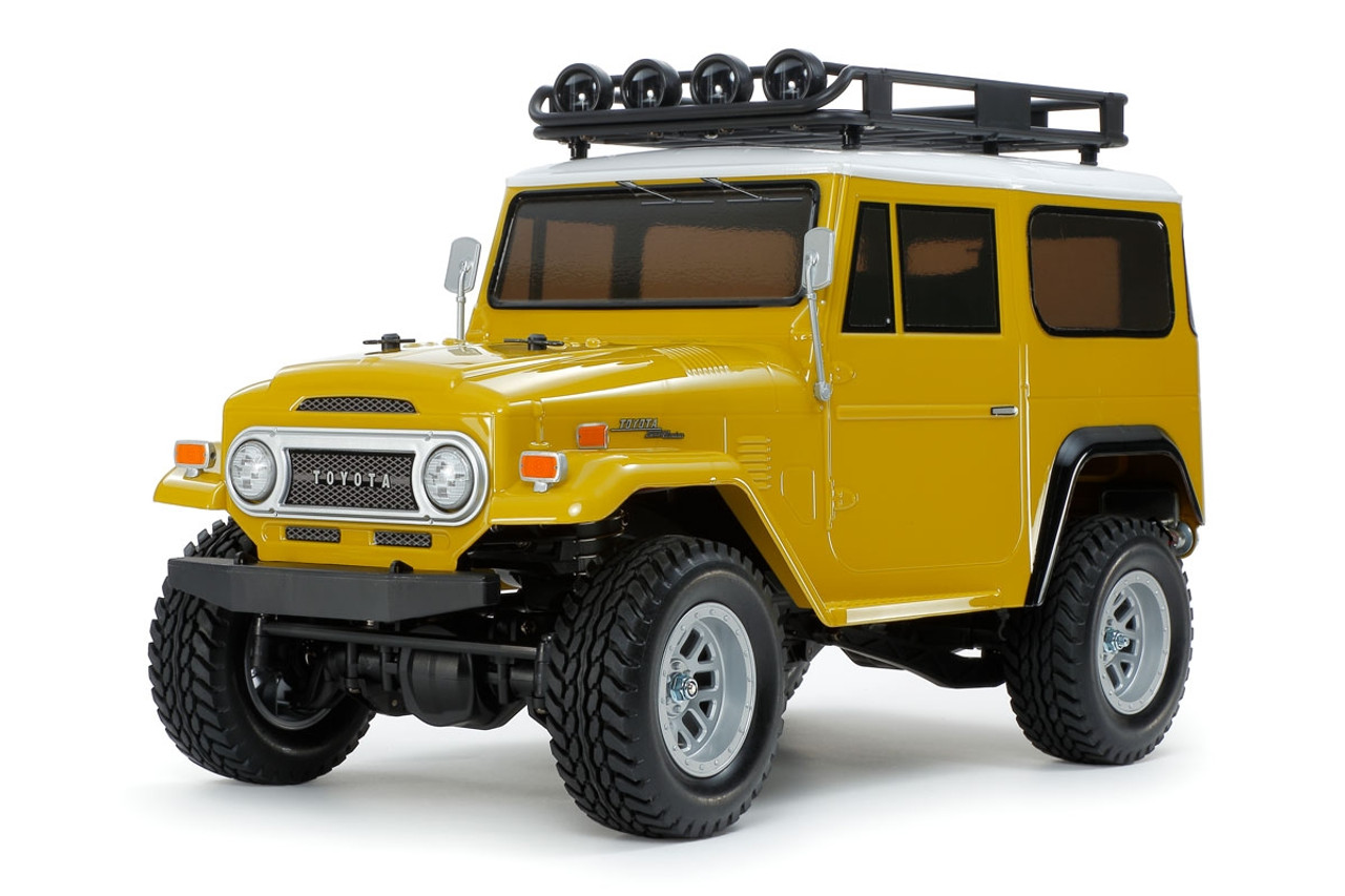 1/10 RC Toyota Land Cruiser 40 w/CC-02 Chassis, Yellow 1/10 RC Toyota Land Cruiser 40 w/CC-02 Chassis, Yellow