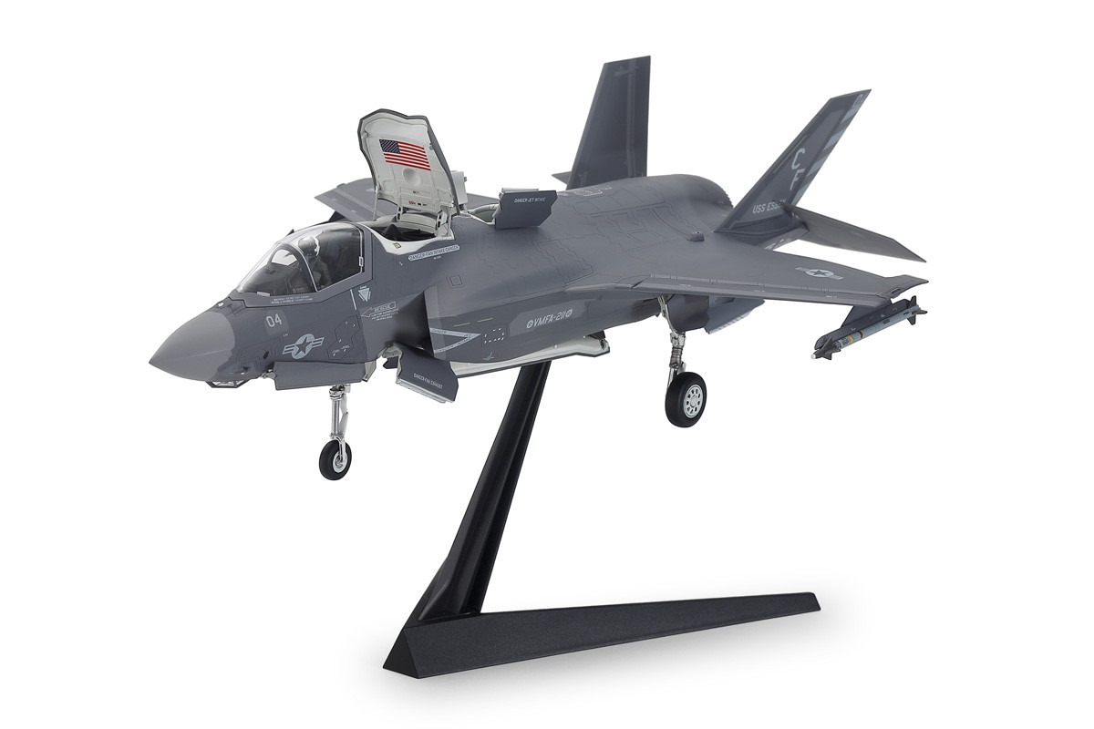 Tamiya 1/72 Lockheed MartinF-35 B, Lightning II, Plastic Model TAM60793
