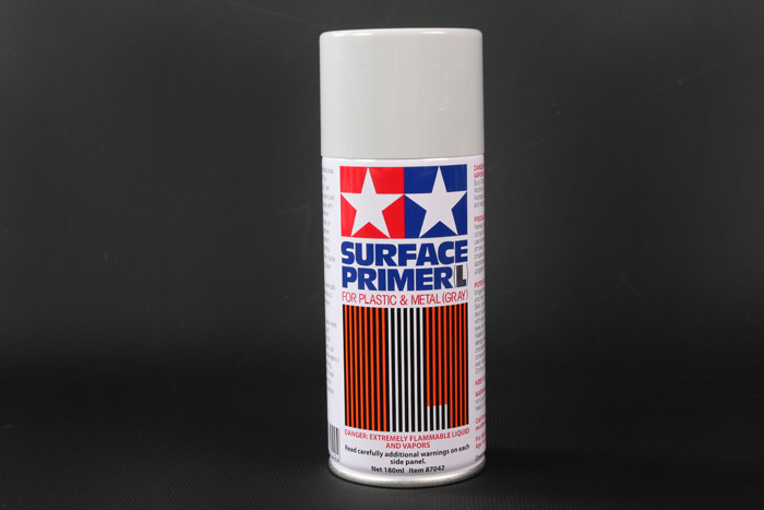 Tamiya SURFACE PRIMER L GRAY 180ML SPRAY CAN TAM87042