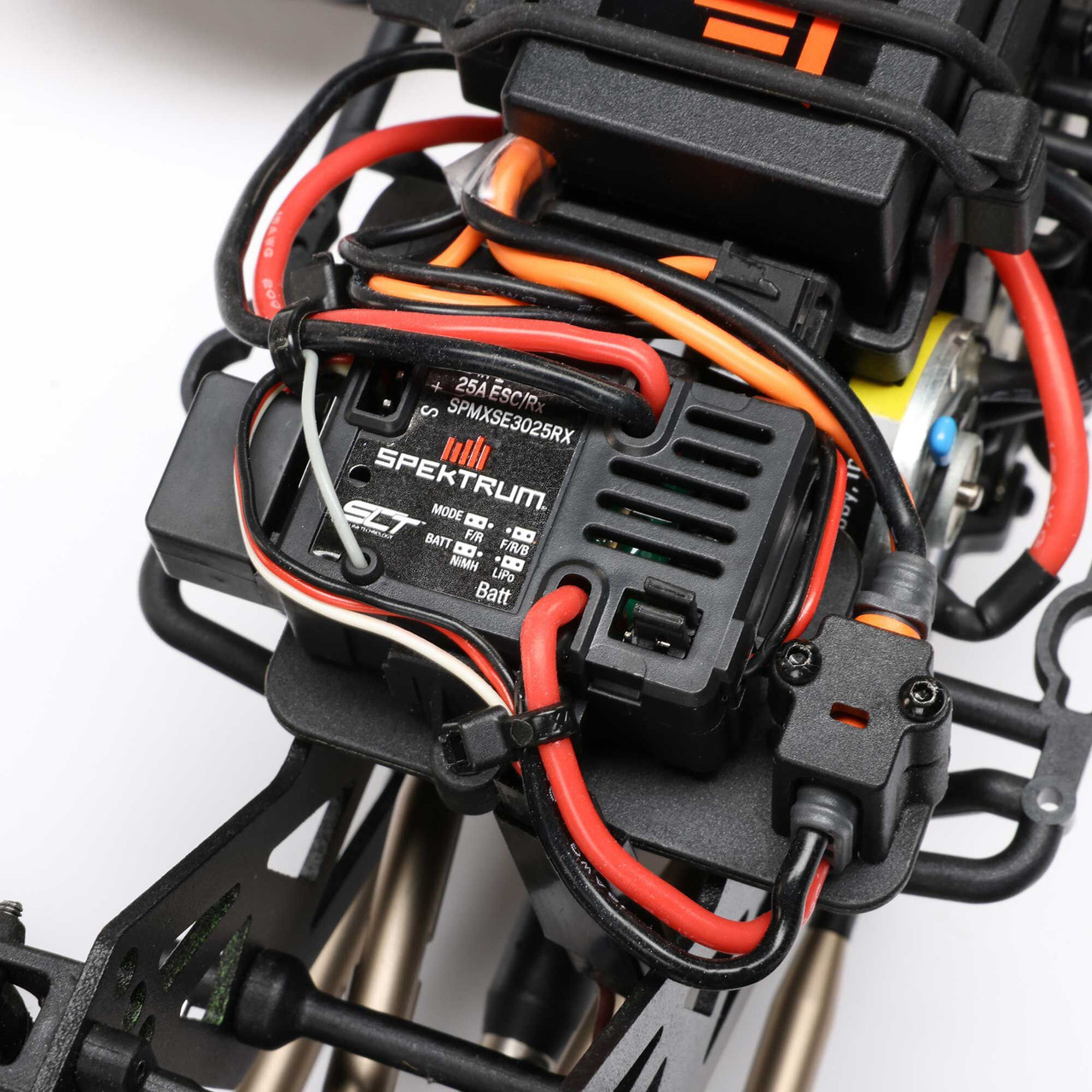 Losi 1/18 Mini LMT Zombie 2S 4X4 RTR Brushed Monster Truck (Battery & Charger Included), Red Losi 1/18 Mini LMT Zombie 2S 4X4 RTR Brushed Monster Truck (Battery & Charger Included), Red