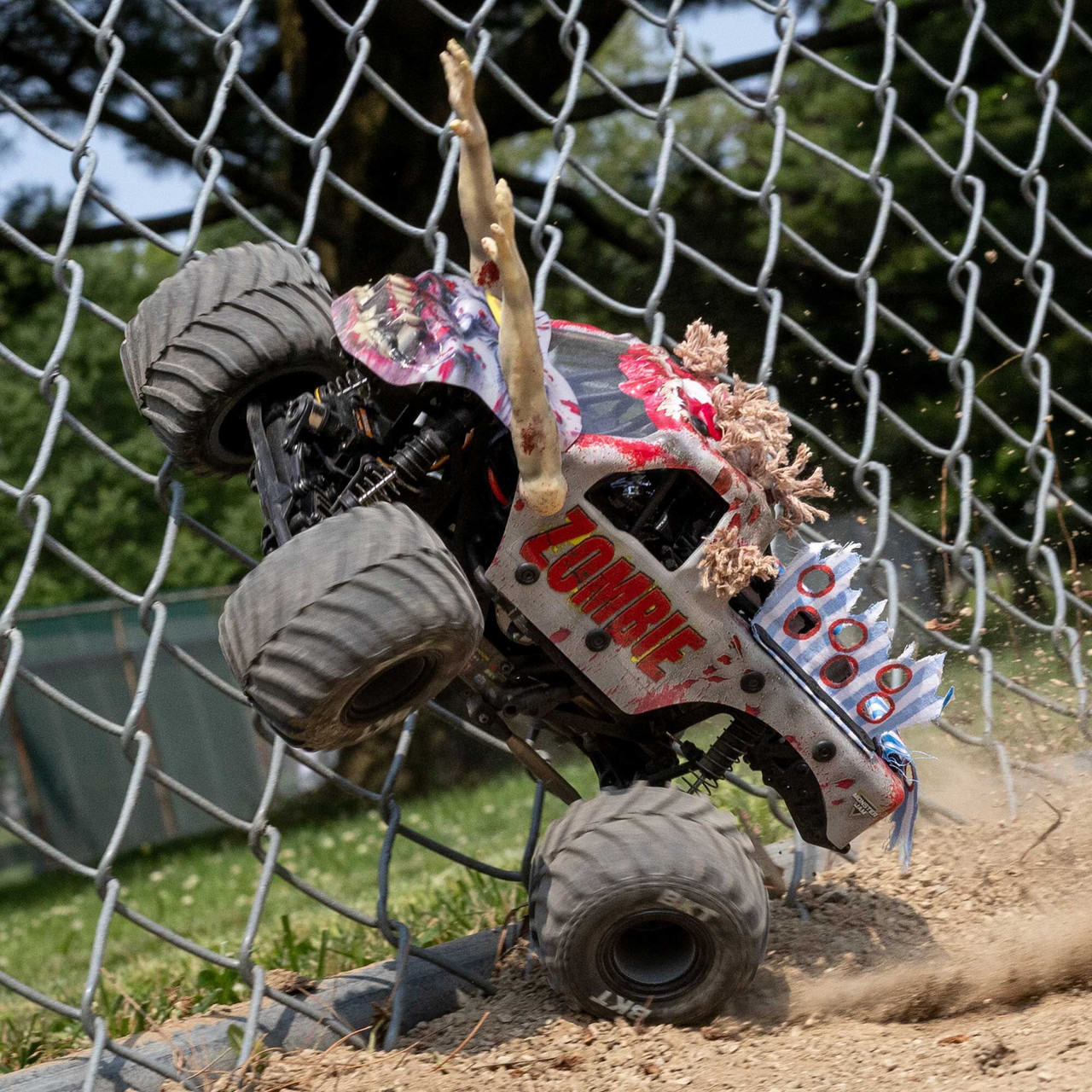 Losi 1/18 Mini LMT Zombie 2S 4X4 RTR Brushed Monster Truck (Battery & Charger Included), Red Losi 1/18 Mini LMT Zombie 2S 4X4 RTR Brushed Monster Truck (Battery & Charger Included), Red