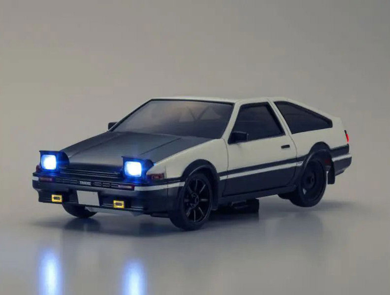 Kyosho - First Mini-Z Initial D TOYOTA SPRINTER TRUENO AE86 w/Carbon Kyosho - First Mini-Z Initial D TOYOTA SPRINTER TRUENO AE86 w/Carbon