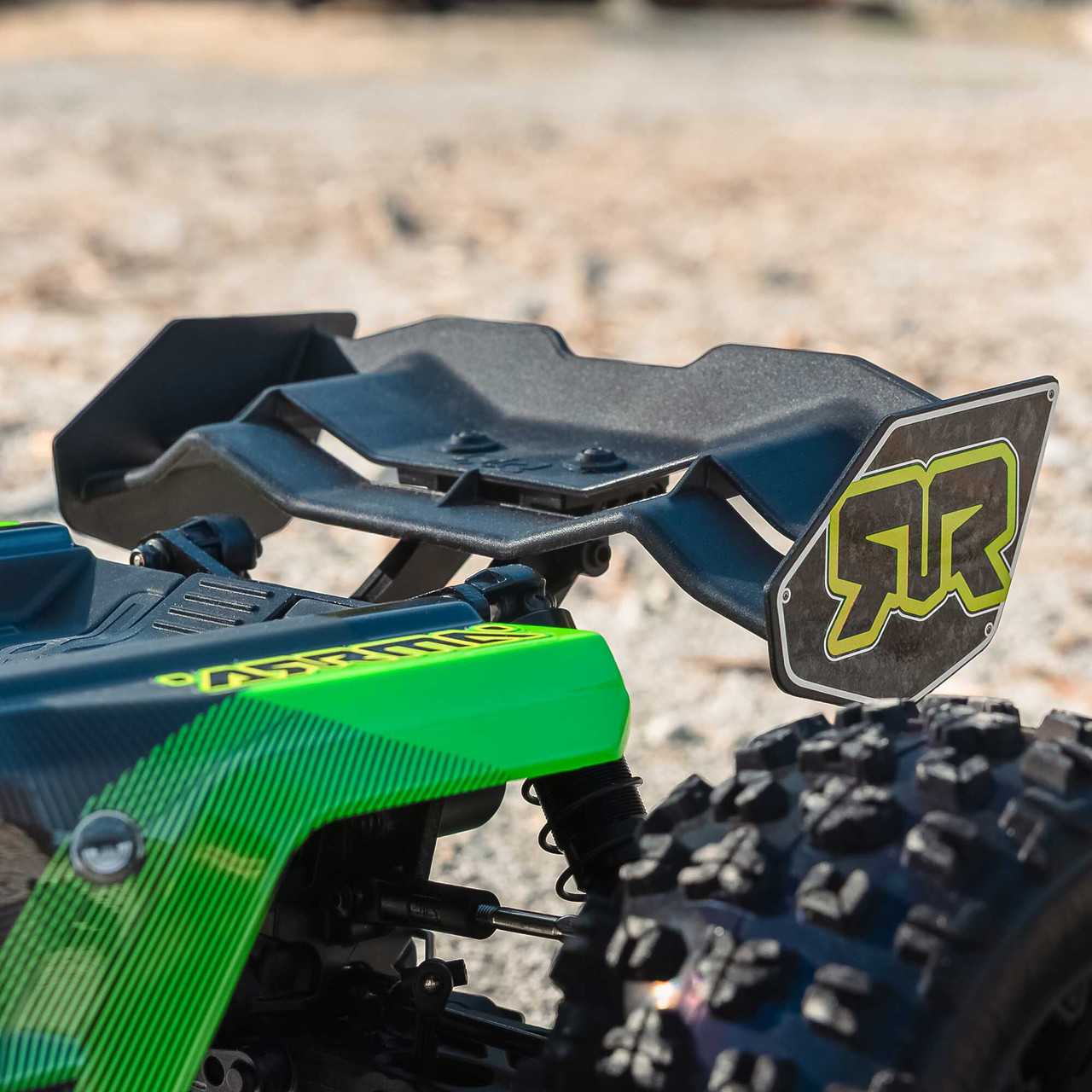 1/8 KRATON 4X4 6S BLX BRUSHLESS V6 SPEED TRUCK RTR (Green/Black)
