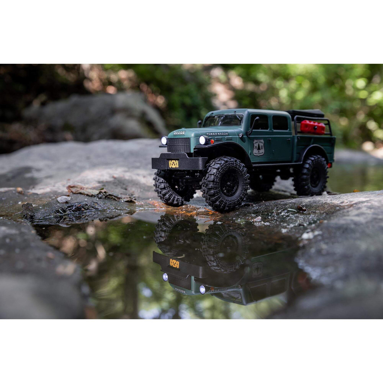 1/24 SCX24 Dodge Power Wagon 4X4 RTR Brushed Rock Crawler (Battery & Charger Included), Green