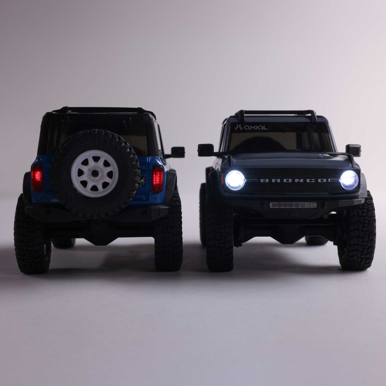 1/30 SCX30 Ford Bronco 4X4 RTR Brushed Rock Crawler (Battery & Charger Included), Gray