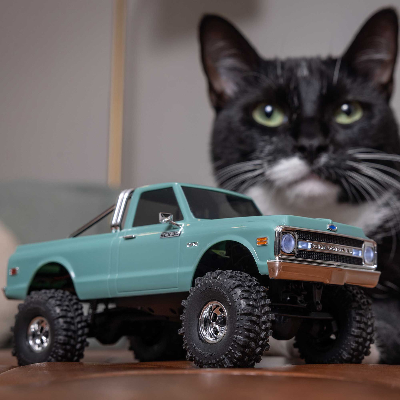 1/30 SCX30 Chevrolet K10 4X4 RTR Brushed Rock Crawler (Battery & Charger Included), Green
