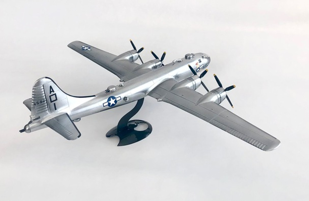 1/208 Boeing B-29 Superfortress with Swivel 1/208 Boeing B-29 Superfortress with Swivel