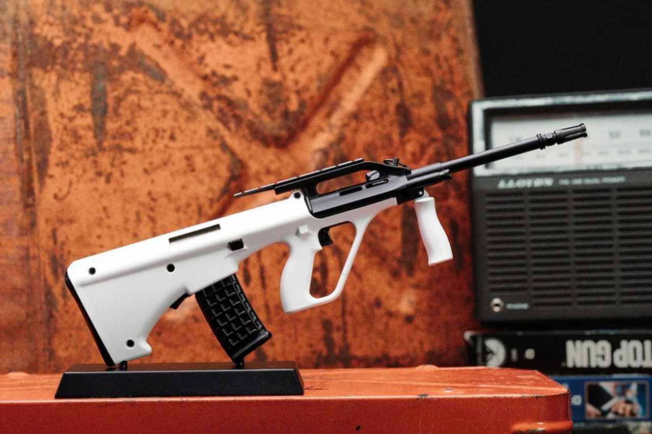 1/3 Scale Die Cast Bullpup Model, White 1/3 Scale Die Cast Bullpup Model, White