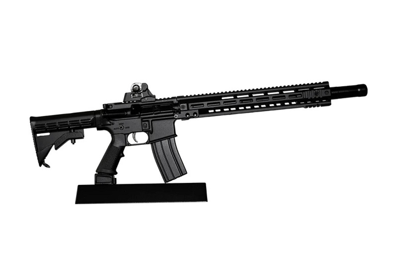 Mini Freeflaot Handguard, Large, for AR15 Model Mini Freeflaot Handguard, Large, for AR15 Model