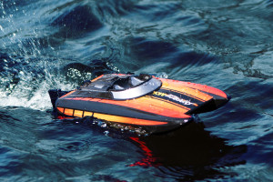 Rage R/C - SuperCat MX V2 Electric Micro RTR Boat