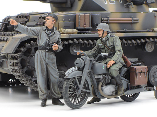 German Panzer IV Ausf.G Early, Motorcycle Set Easter Front, German Panzer IV Ausf.G Early, Motorcycle Set Easter Front,