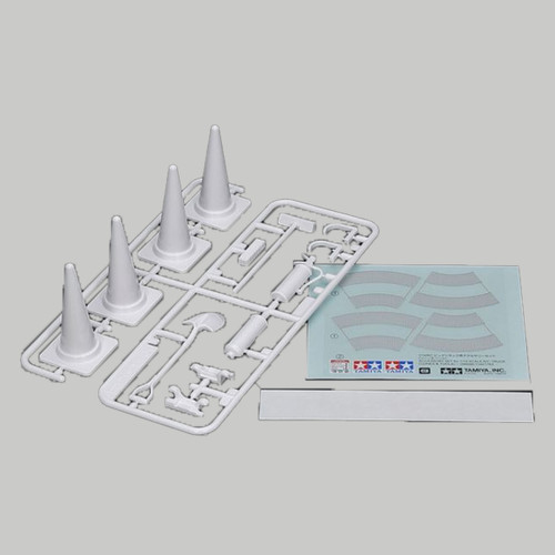 Tamiya RC Accessory Set, Cones and Tools TAM56558