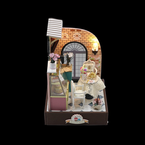 Sweet Cake Station with dust cover