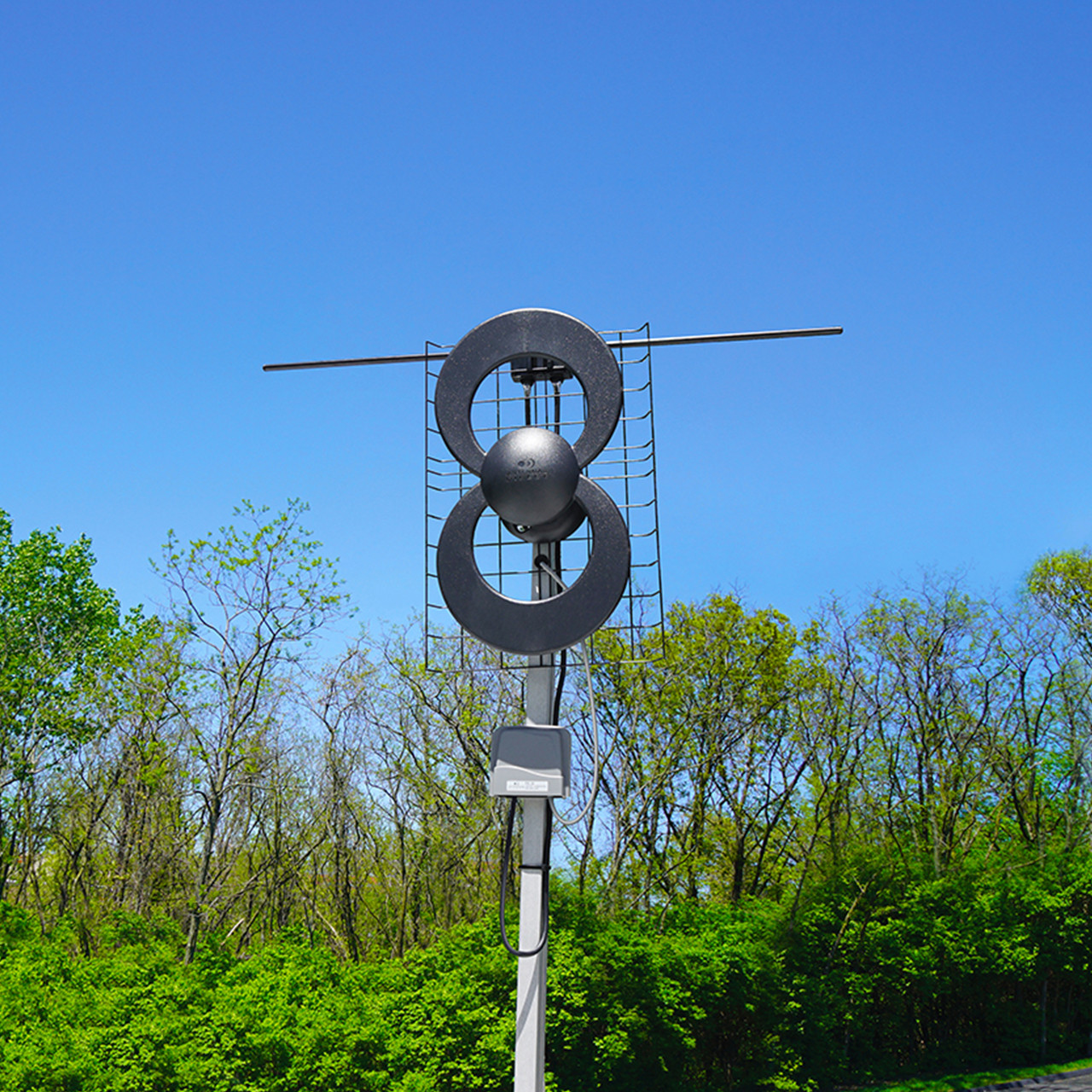 ClearStream 2 RV On-The-Go UHF VHF Amplified HDTV Antenna - Thumbnail 4