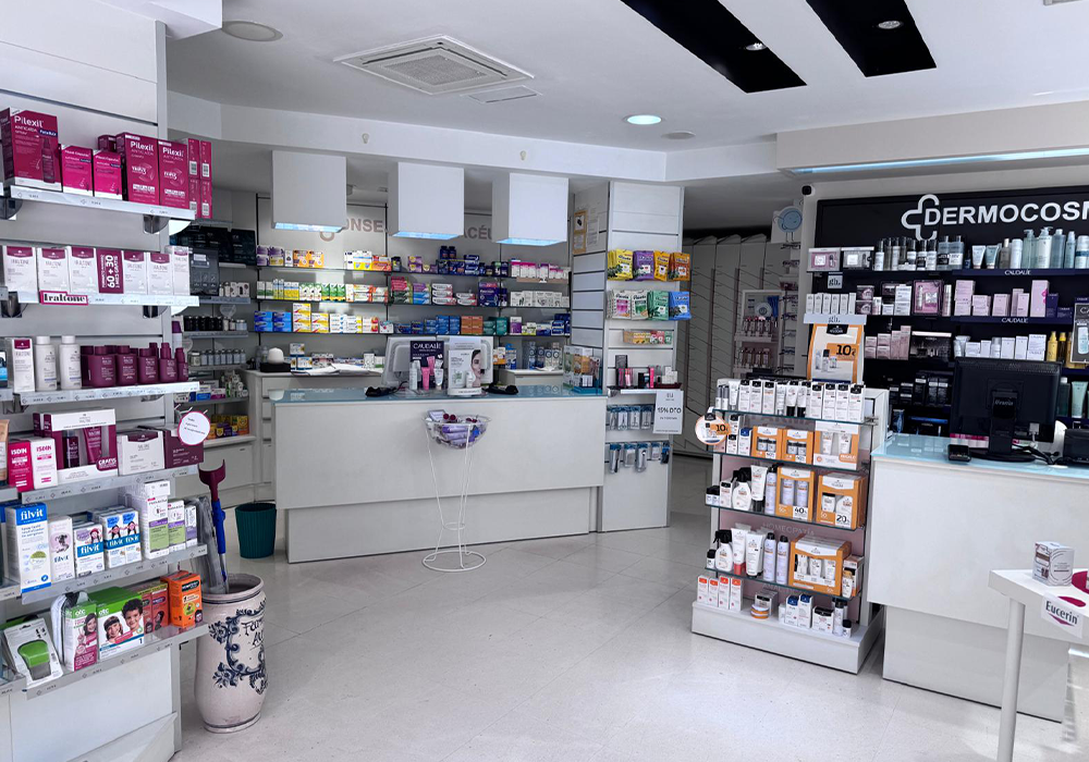 imagen interior 3 farmacia aura