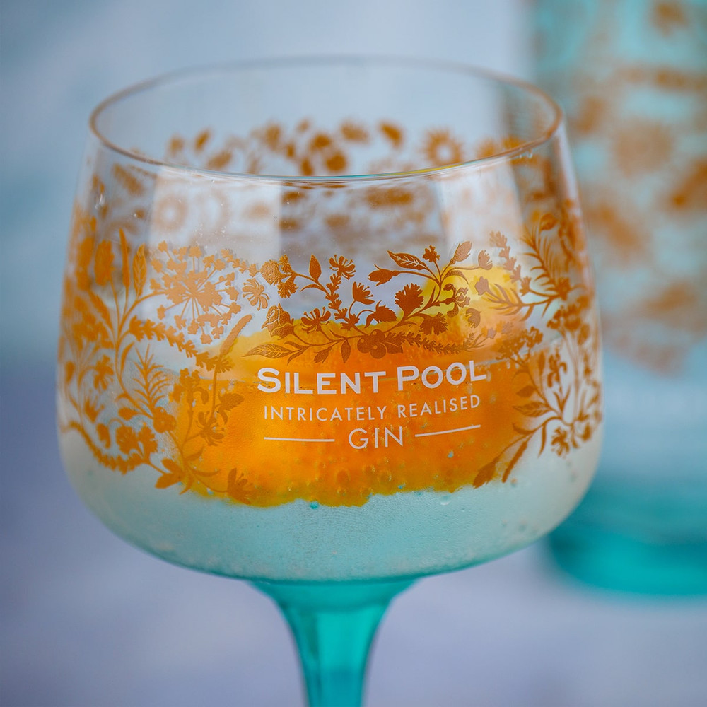 Silent Pool Gin 70cl with 2 Glasses Gift Set - Drinks Direct
