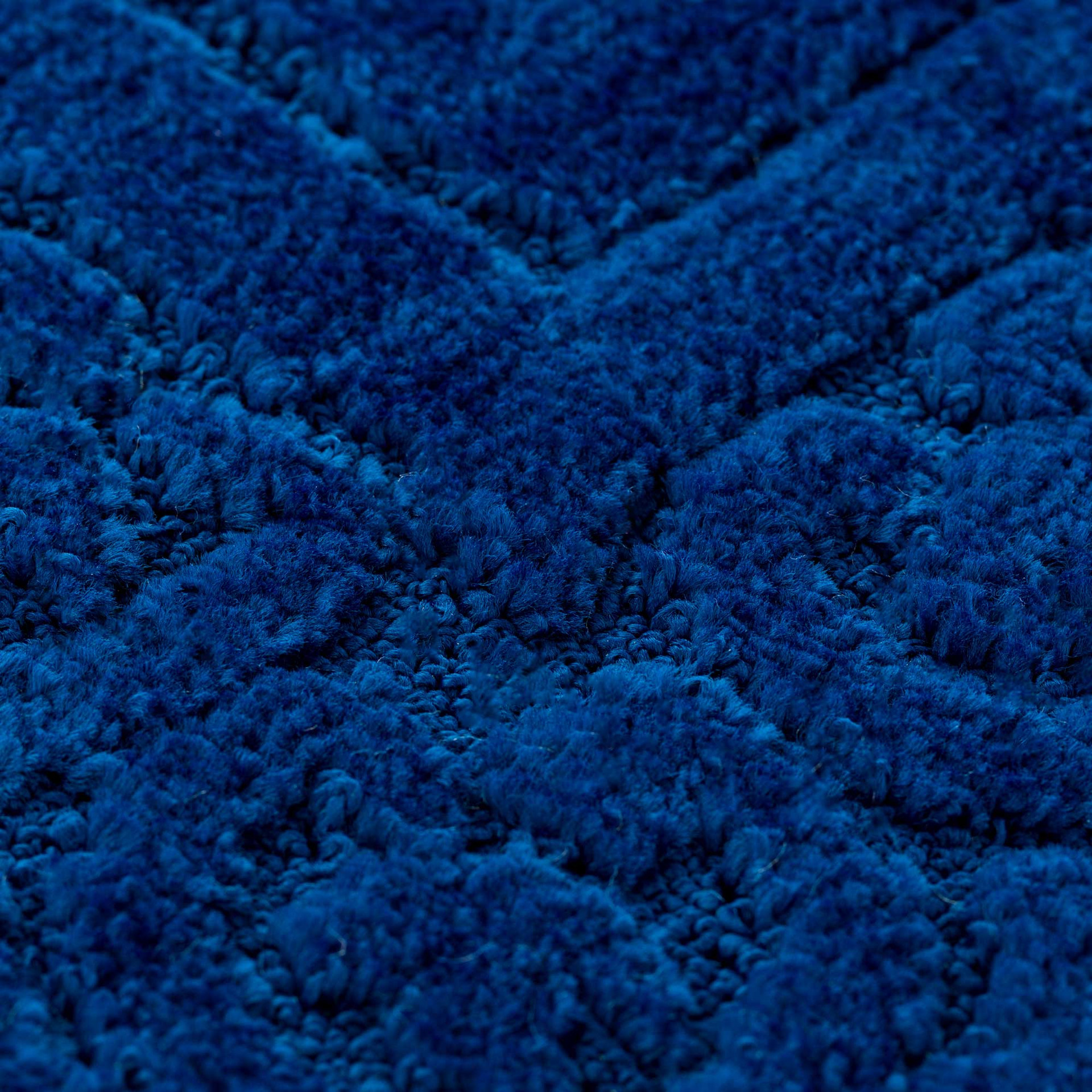 AV00220601 - 1