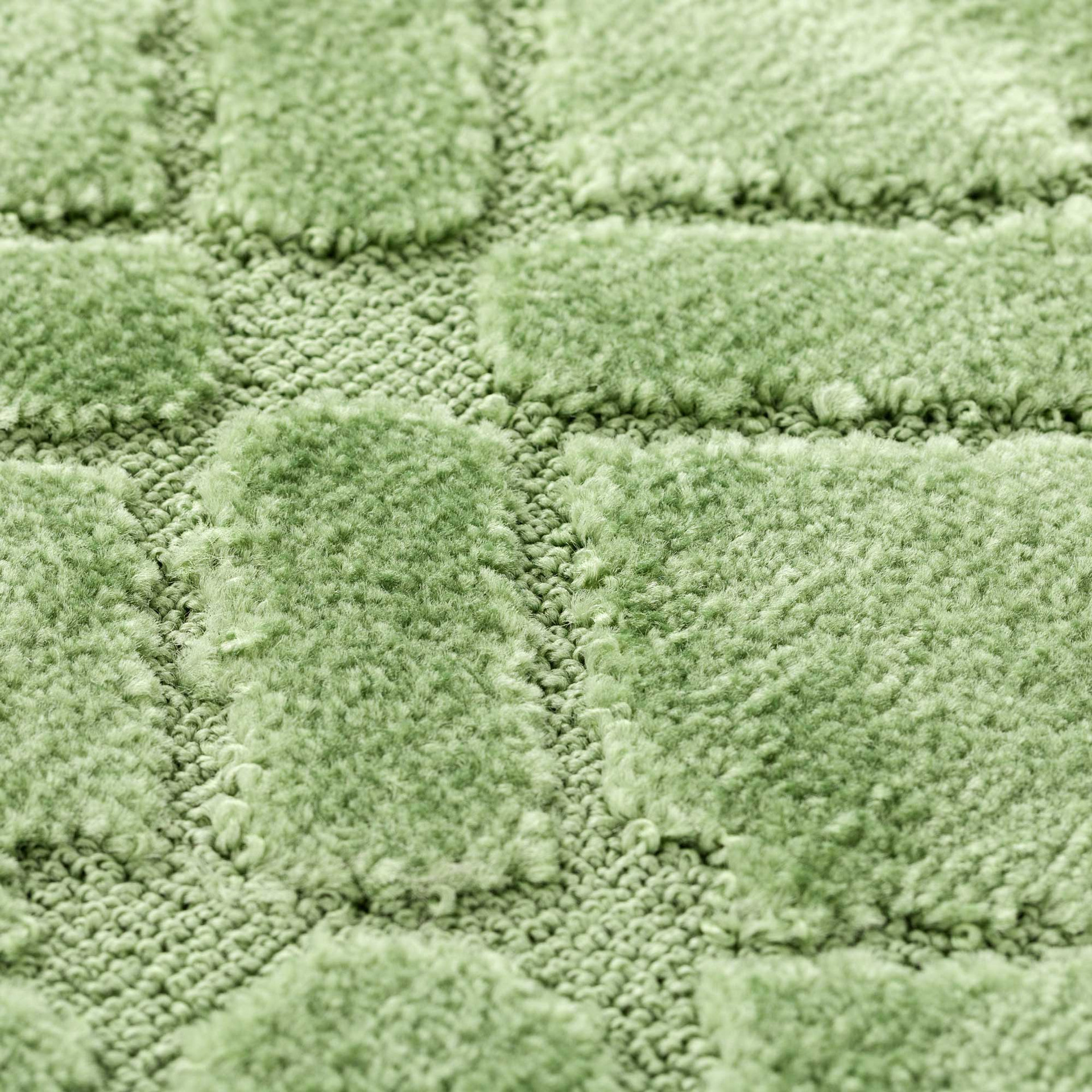 AV00220702 - 1