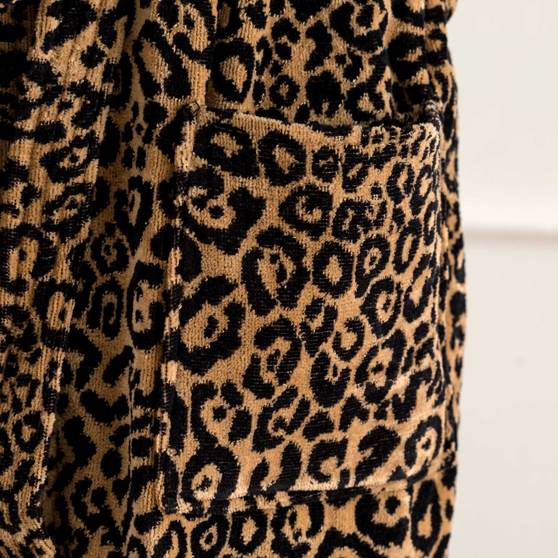 BA00590301 - 3