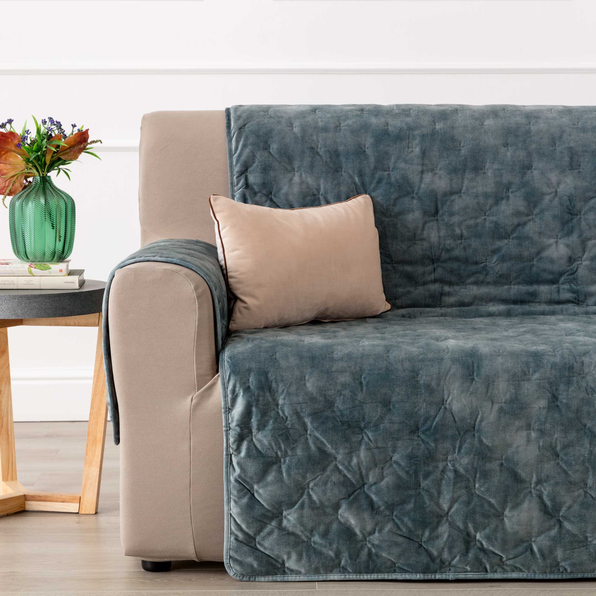 Salvadivano Goodly Double Face