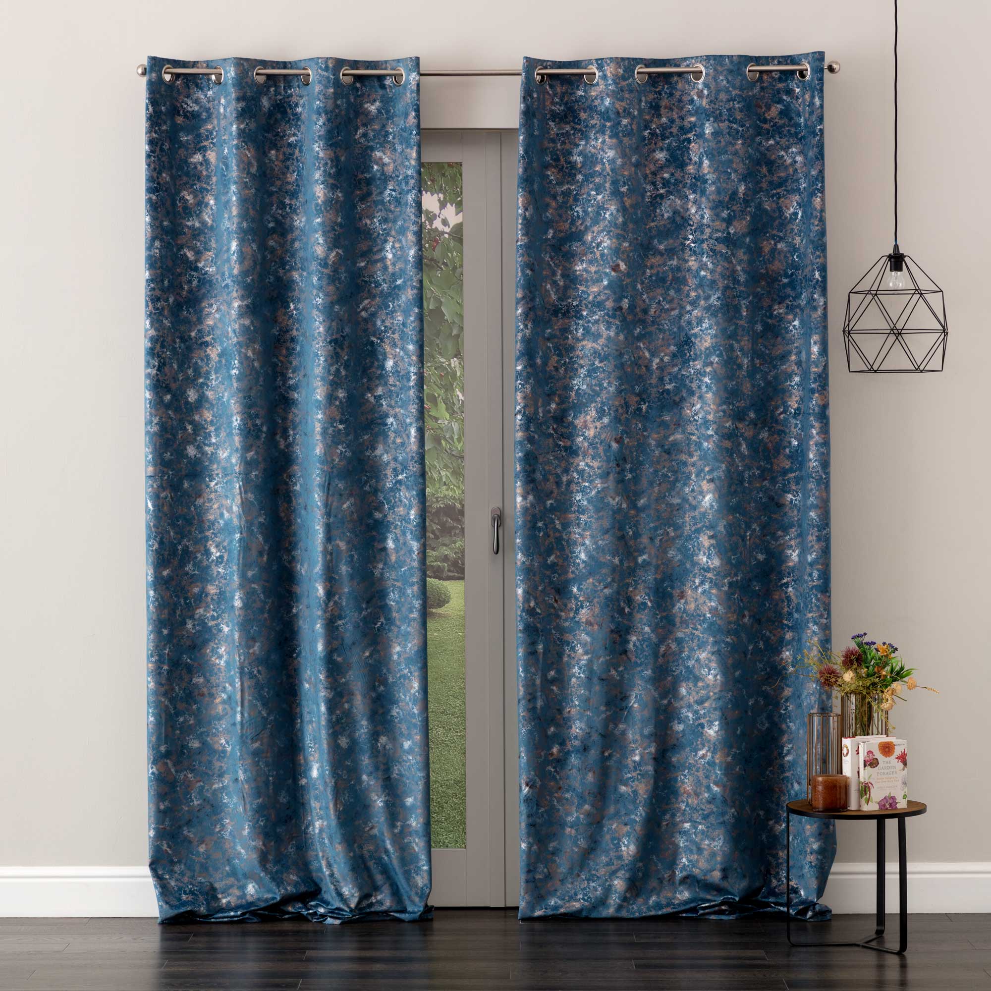 Tenda Confezionata In Velluto Riad