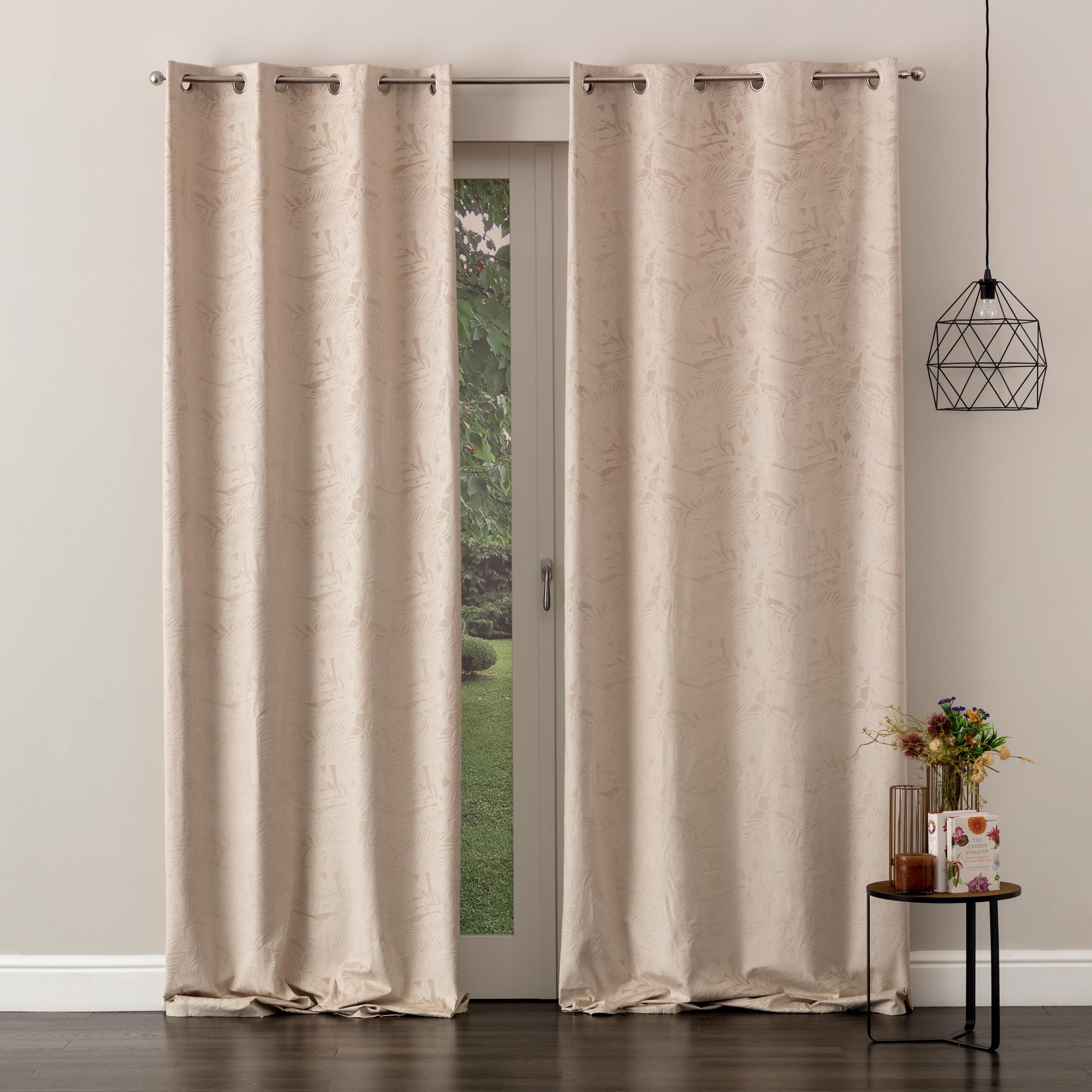 Tenda Confezionata In Velluto Jacquard Jungle