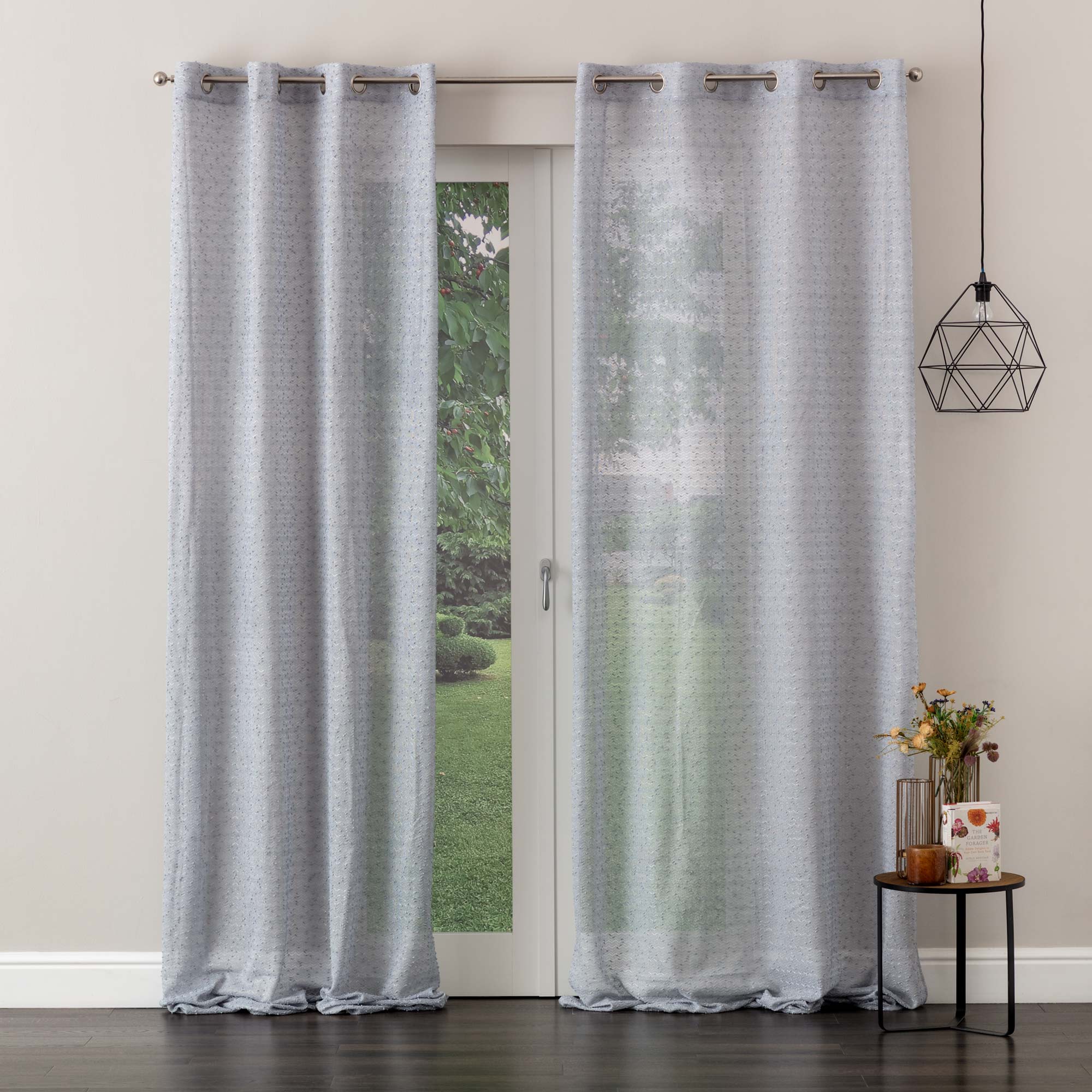 Tenda Confezionata in Pizzo Penelope